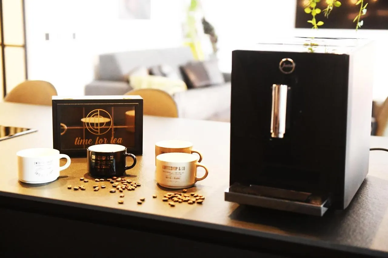 Music Of The World - Antwerp Apartment